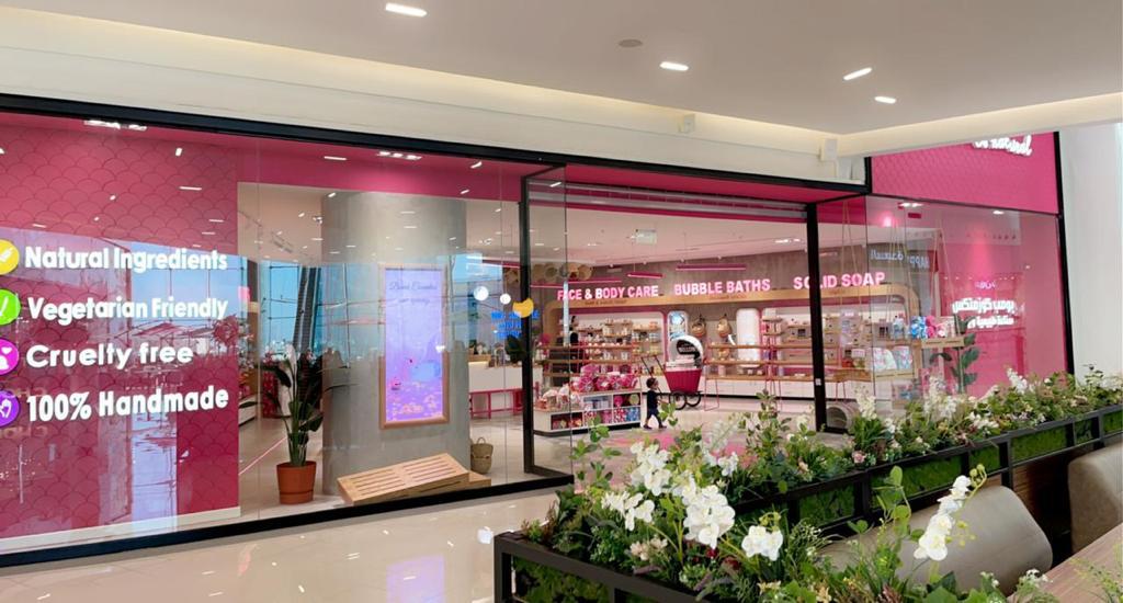 Gallery interior design image