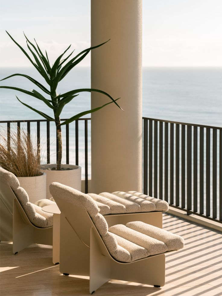 Gallery interior design image